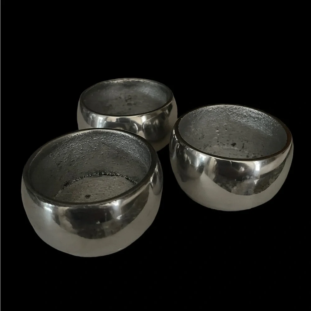 Tea light candle holders